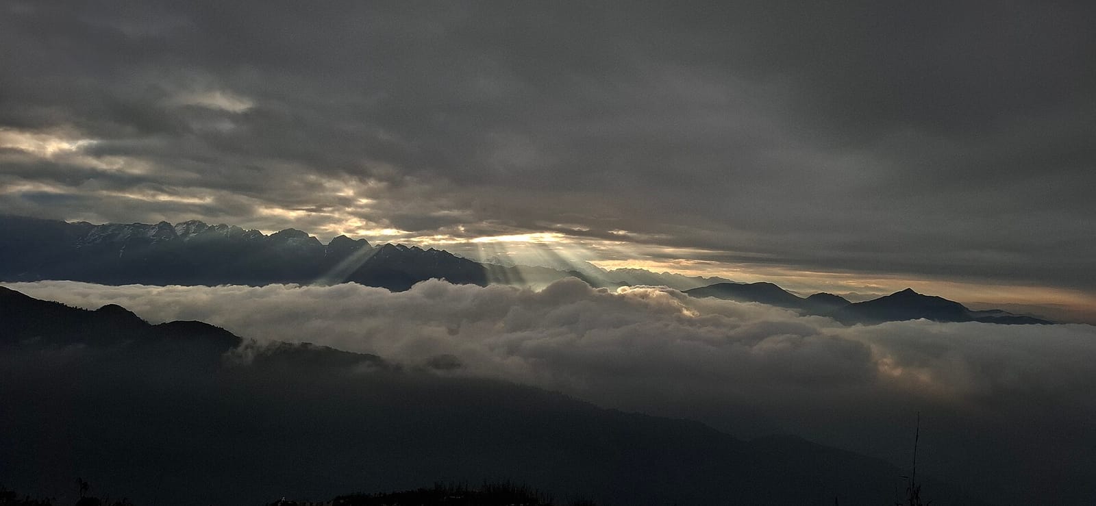 Summit prayer flags, Aama Yangri Peak