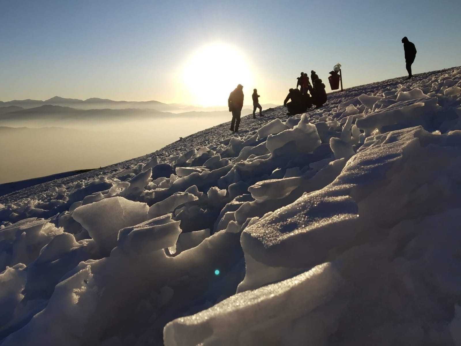 Hundred hills sunrise, Sailung